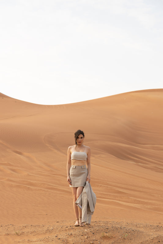 Lniana spódniczka z zakładkami z guzikami "Sablé"